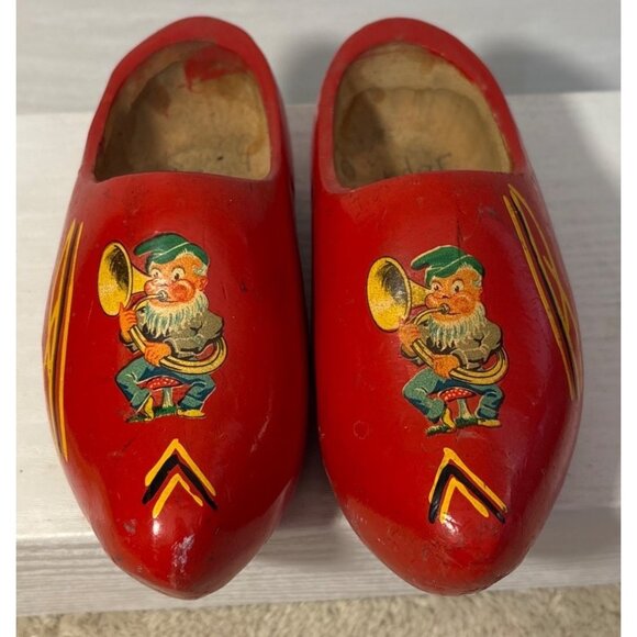 Vintage Dutch Wooden Clogs Hand Painted Red With Cartoon Design 7” - Picture 3 of 10